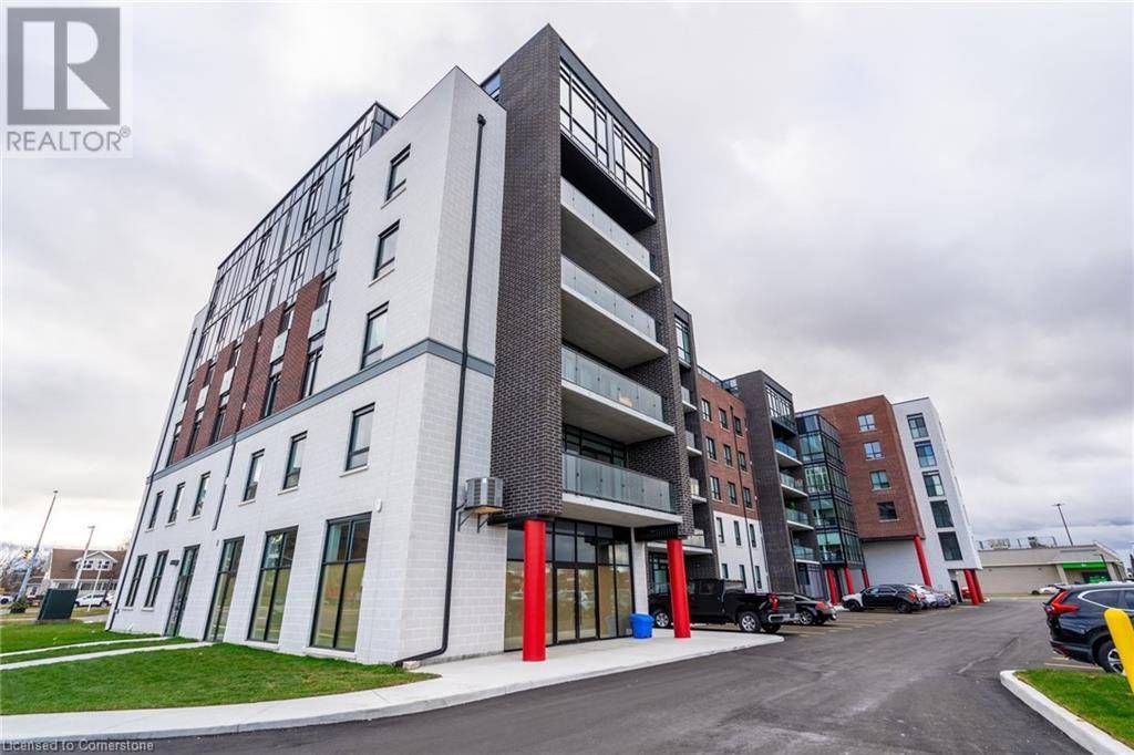 Waterdown, ON L8B2A4,5 HAMILTON ST North #312