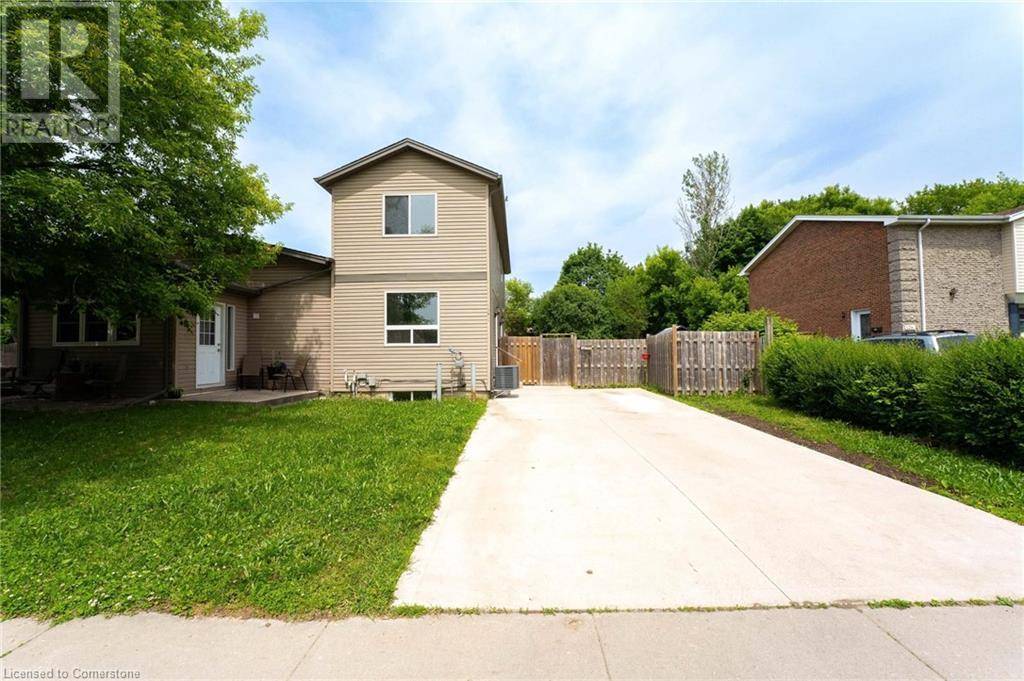 Kitchener, ON N2A2L7,120 JANSEN Avenue