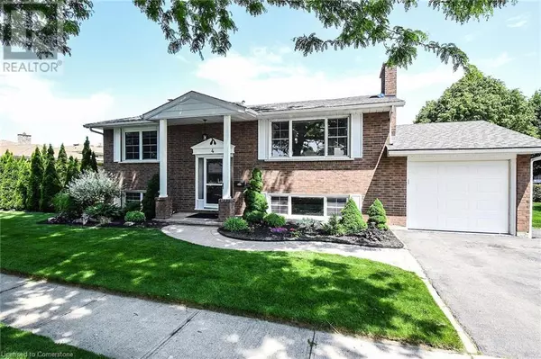 4 BELAIR Drive, St. Catharines, ON L2N6W5