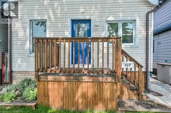 Hamilton, ON L8H5K3,417 PALING Avenue