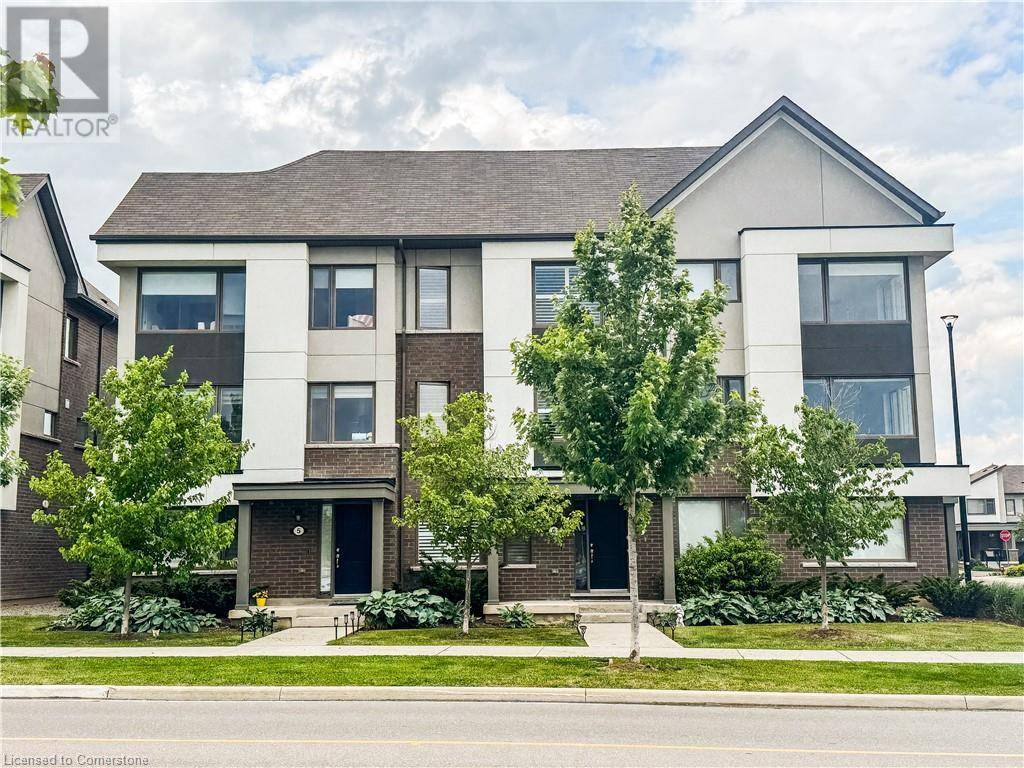 Milton, ON L9E1N7,1125 LEGER WAY #6