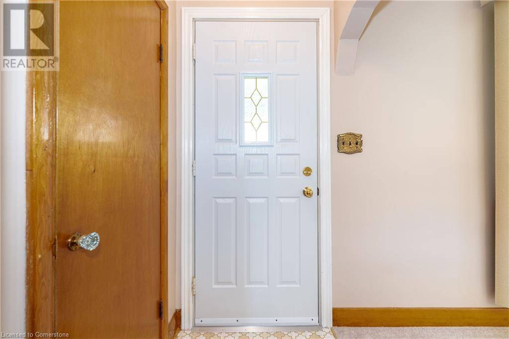 Hamilton, ON L8G2A8,84 BLANMORA Drive