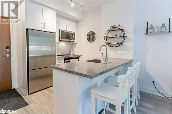 Innisfil, ON L9S0M3,333 SEA RAY AVE #131