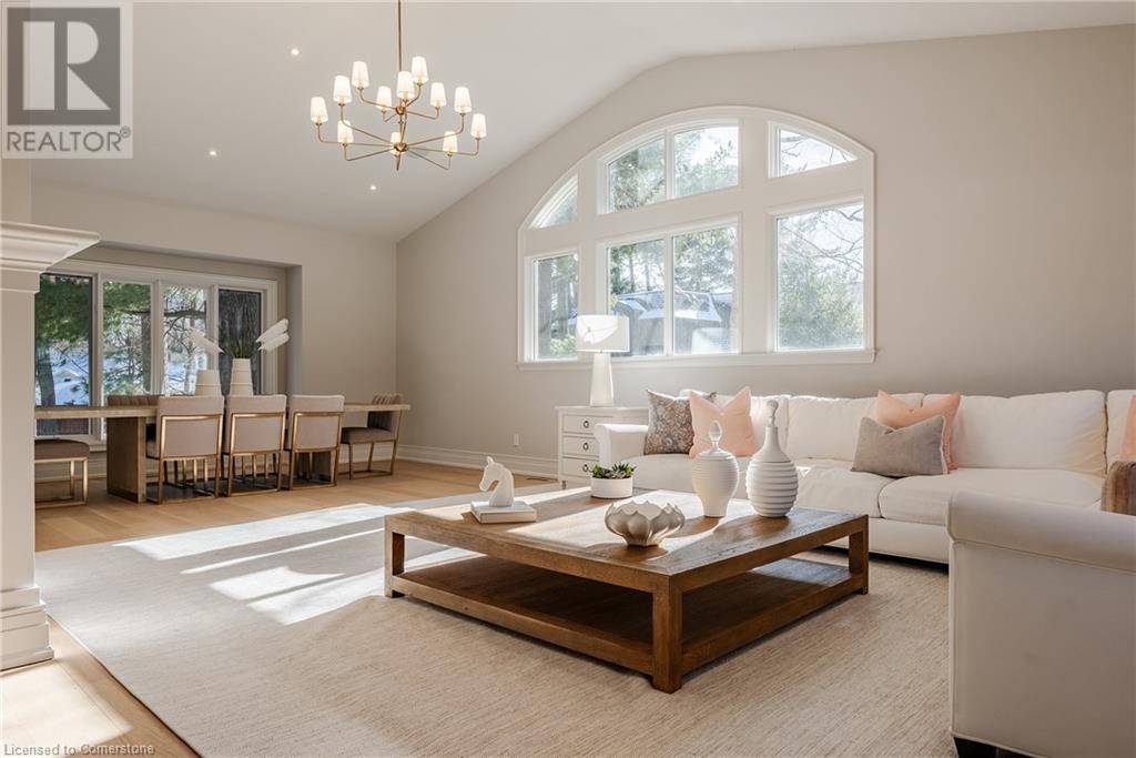 Oakville, ON L6J2P8,1310 DUNCAN Road