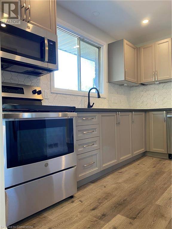 Hamilton, ON L8E3J7,51 HIGHRIDGE AVE #1