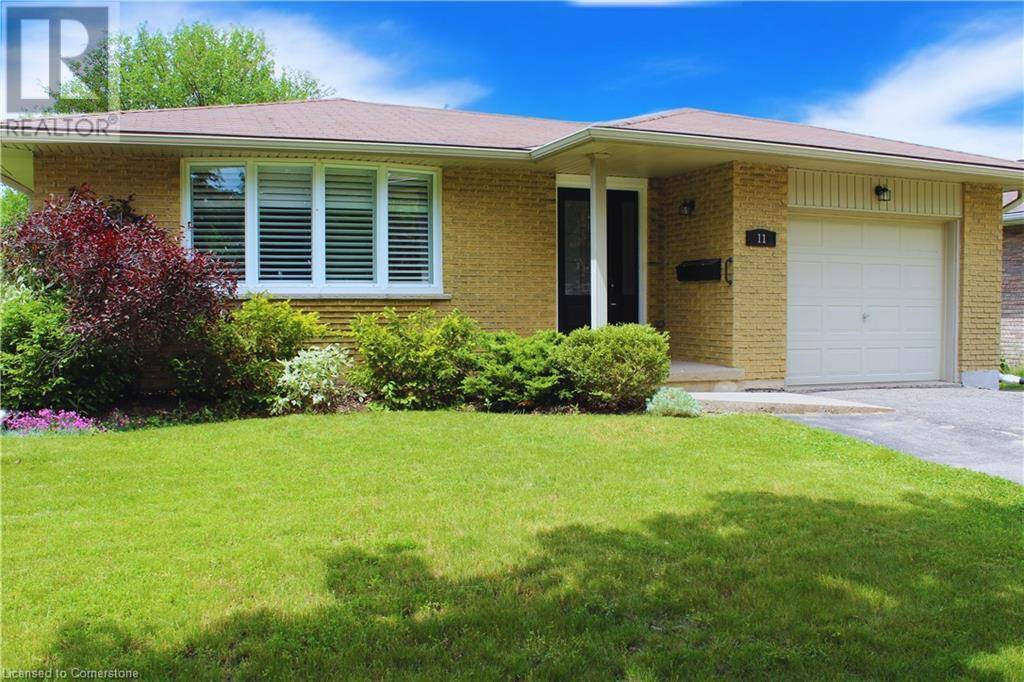 11 WORDSWORTH PL #UPPER, Kitchener, ON N2B3K6