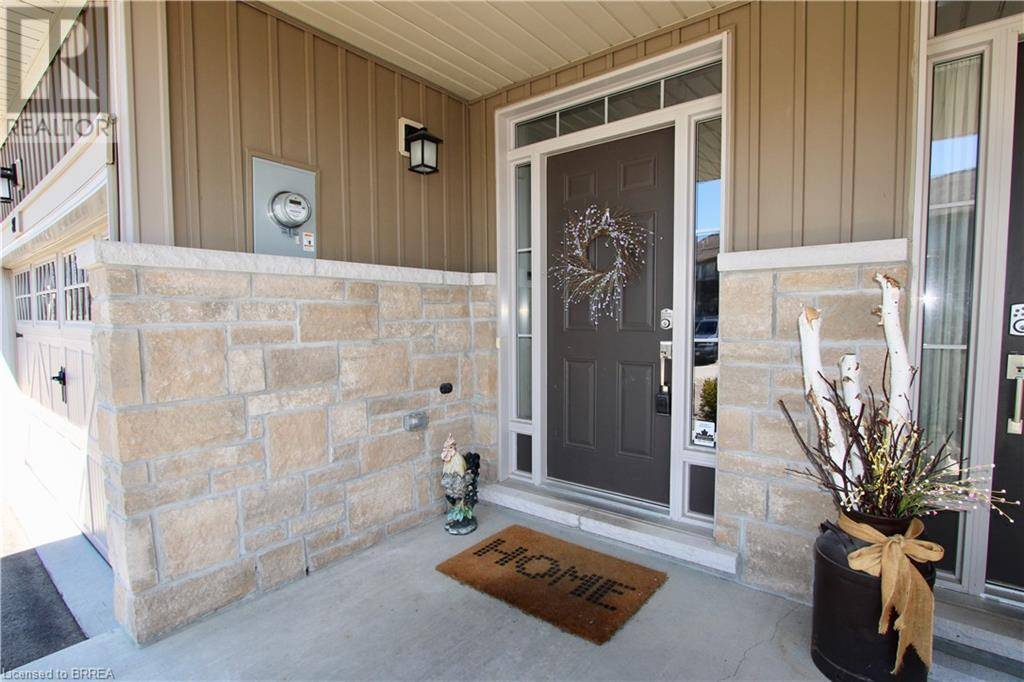 Paris, ON N3L2K6,80 WILLOW ST #87