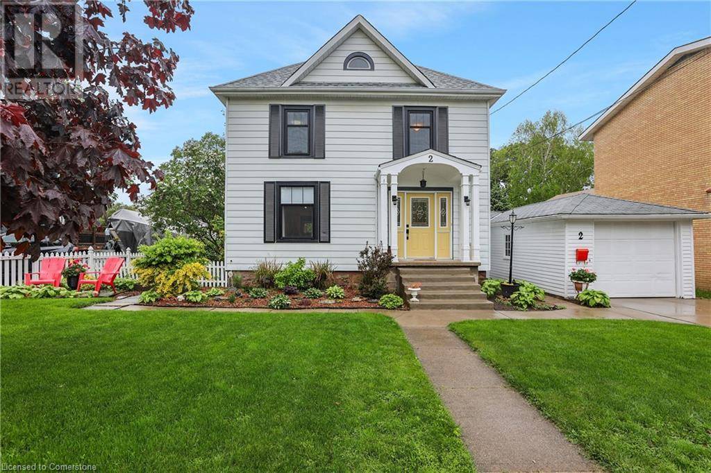 2 KIDD Avenue, Grimsby, ON L3M3S3
