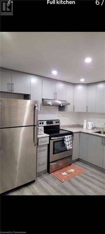 Oakville, ON L6M5L3,1365 YELLOW ROSE CIRCLE Circle