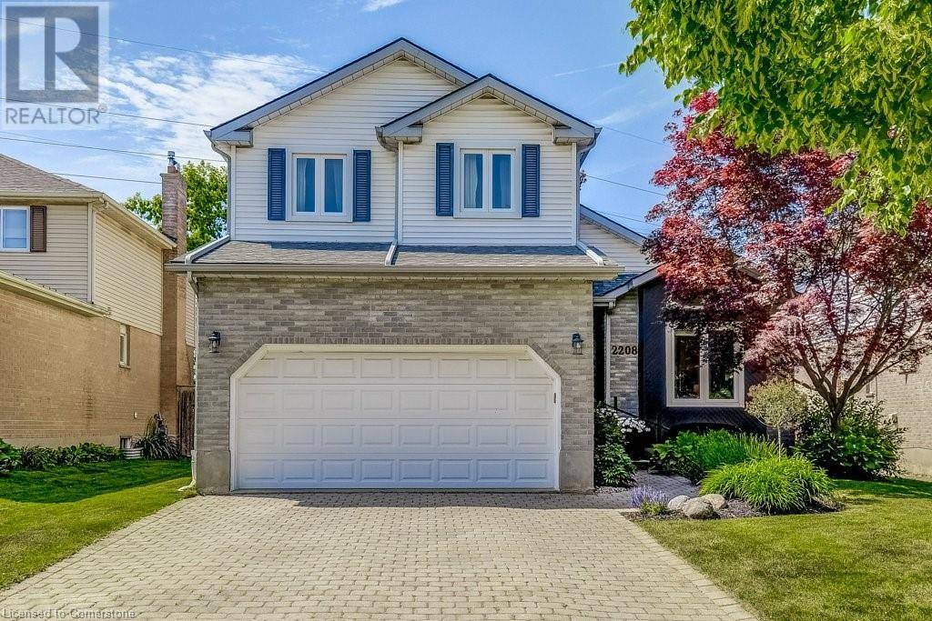 2208 HEIDI Avenue, Burlington, ON L7M3W5