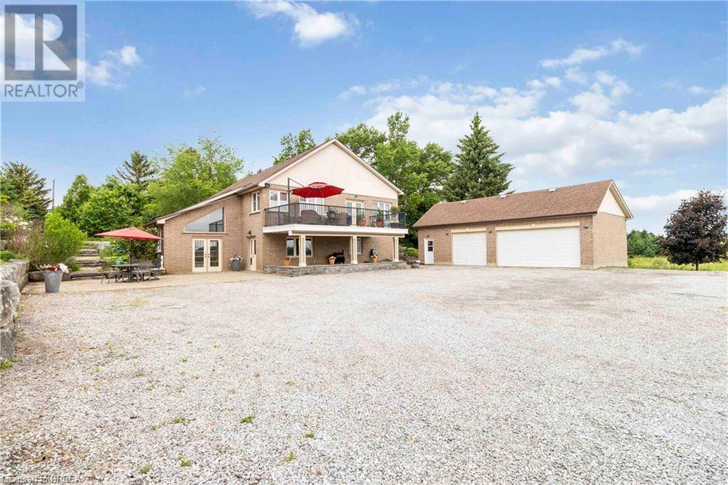 221 OLD ONONDAGA Road E, Brantford, ON N3T5L4