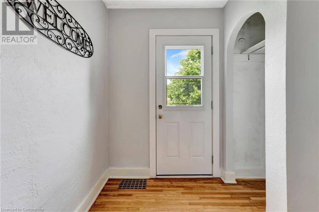 Simcoe, ON N3Y4M6,84 QUEENSWAY Street E