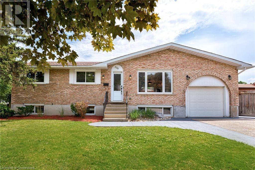 330 MARTINDALE Crescent, Waterloo, ON N2L4X8