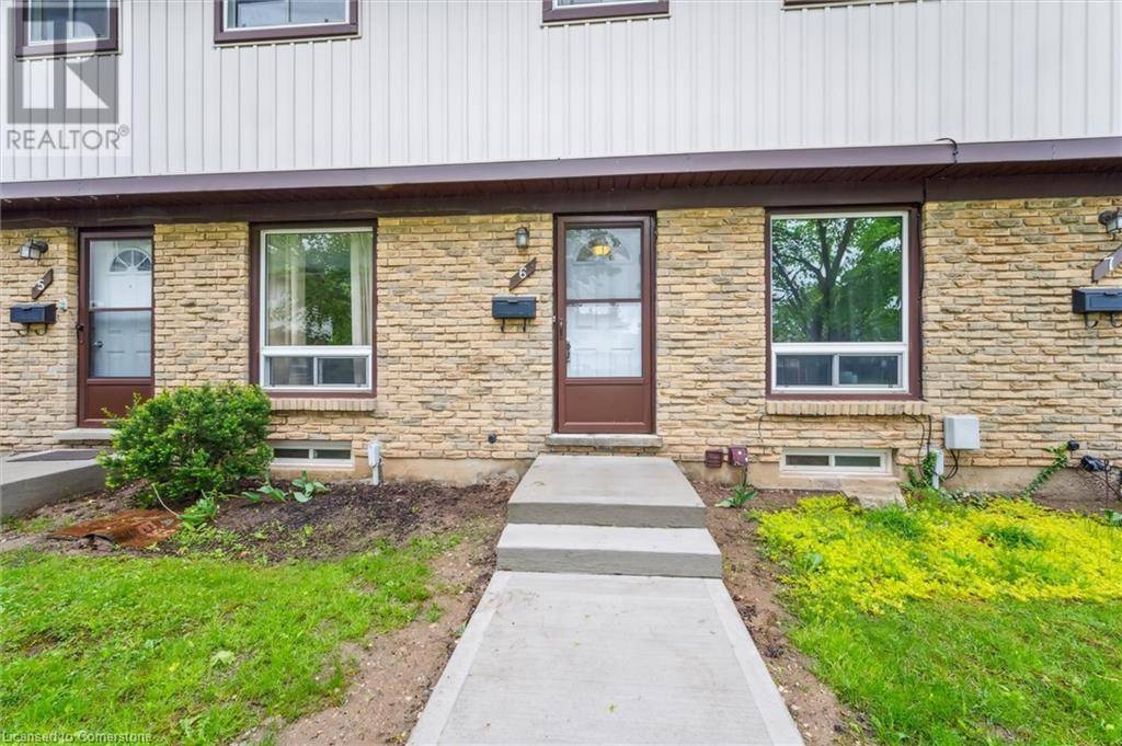 Cambridge, ON N1R6L3,210 GLAMIS RD #6