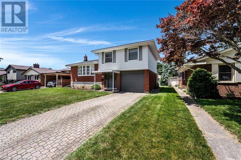 Cambridge, ON N1R3M2,103 HIGHMAN Avenue