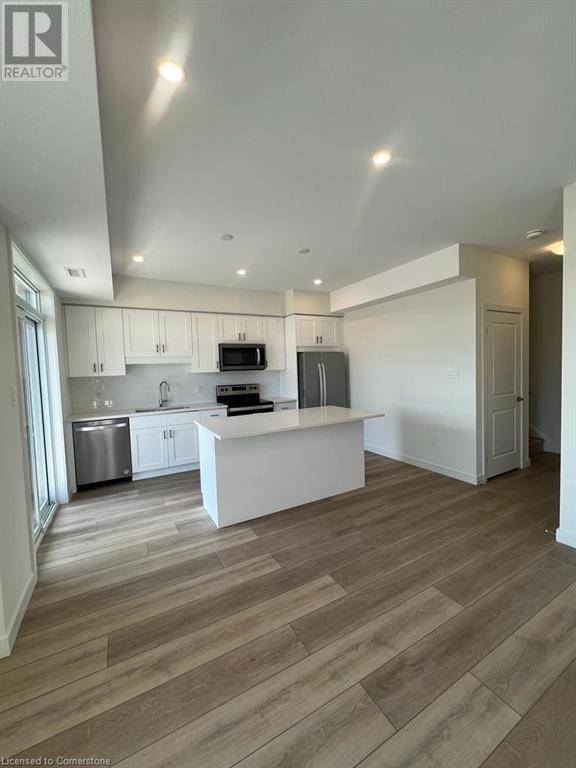 Cambridge, ON N1P0B6,405 MYERS RD #25
