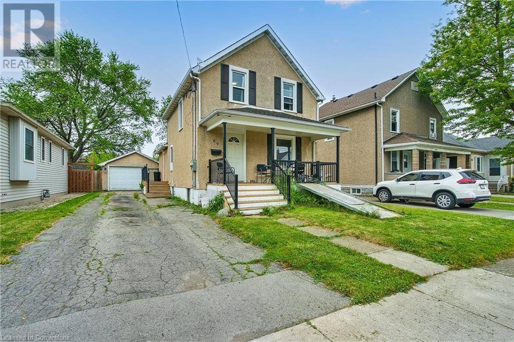 69 PARK Street, Welland, ON L3B4M4