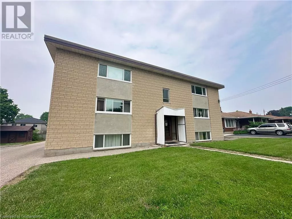 Kitchener, ON N2C1G4,24 CAIT AVE #2