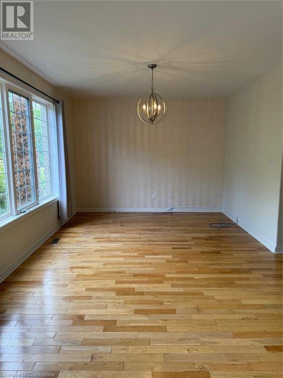 Oakville, ON L6M4C4,2499 SCOTCH PINE Drive