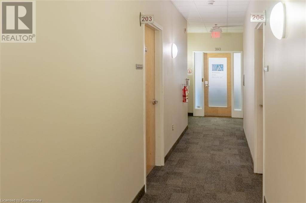 Milton, ON L9T8T2,450 BRONTE ST South #203