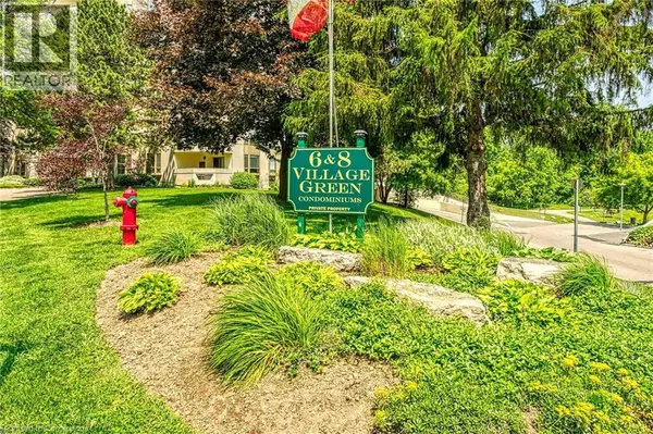 Stoney Creek, ON L8G5B8,8 VILLAGE GN #112