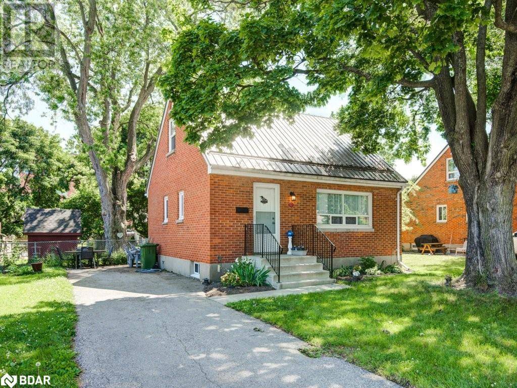 St. Thomas, ON N5R1S2,87 DUNKIRK Drive