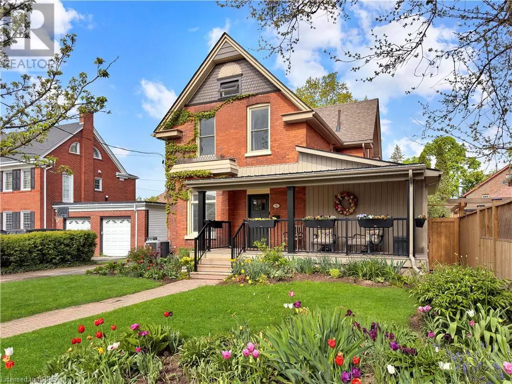 Brantford, ON N3T4H2,5 HAWARDEN Avenue
