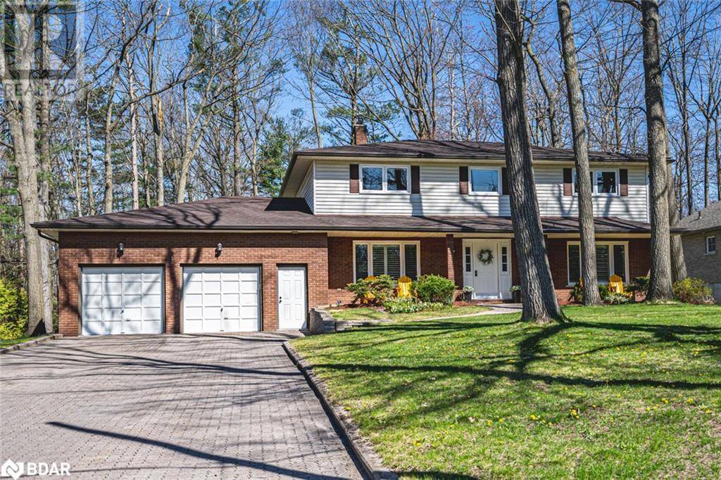 1166 SUNNIDALE Road, Springwater, ON L9X0T4