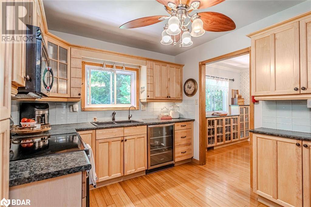 Midland, ON L4R1S7,828 DOMINION Avenue