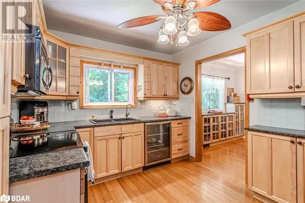Midland, ON L4R1S7,828 DOMINION Avenue