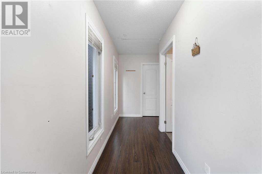 Kitchener, ON N2R0A8,6 POMPEII Street