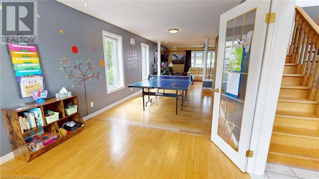 Kitchener, ON N2N3M8,51 HIGHGATE Road