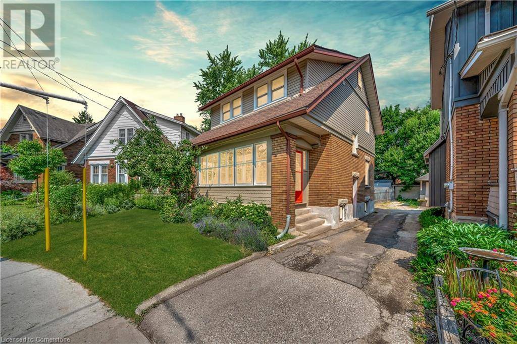 96 FAIRVIEW Avenue, Kitchener, ON N2H3G1