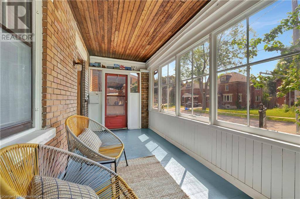 Kitchener, ON N2H3G1,96 FAIRVIEW Avenue