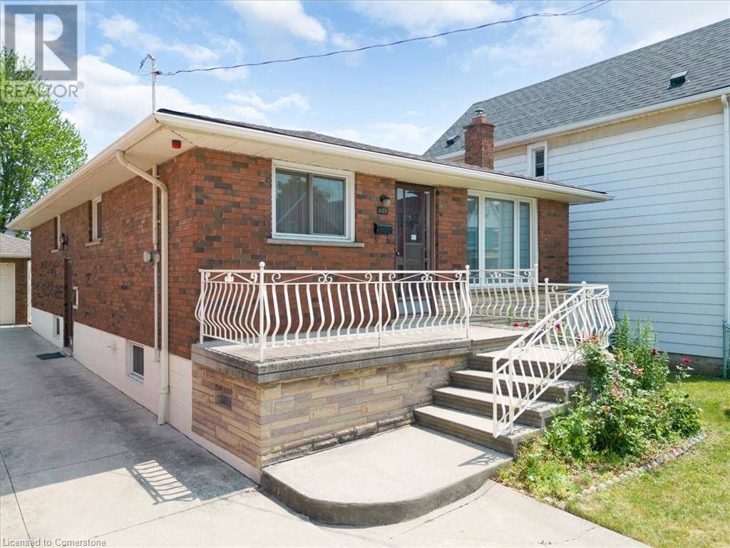 124 TISDALE Street N, Hamilton, ON L8L5M6