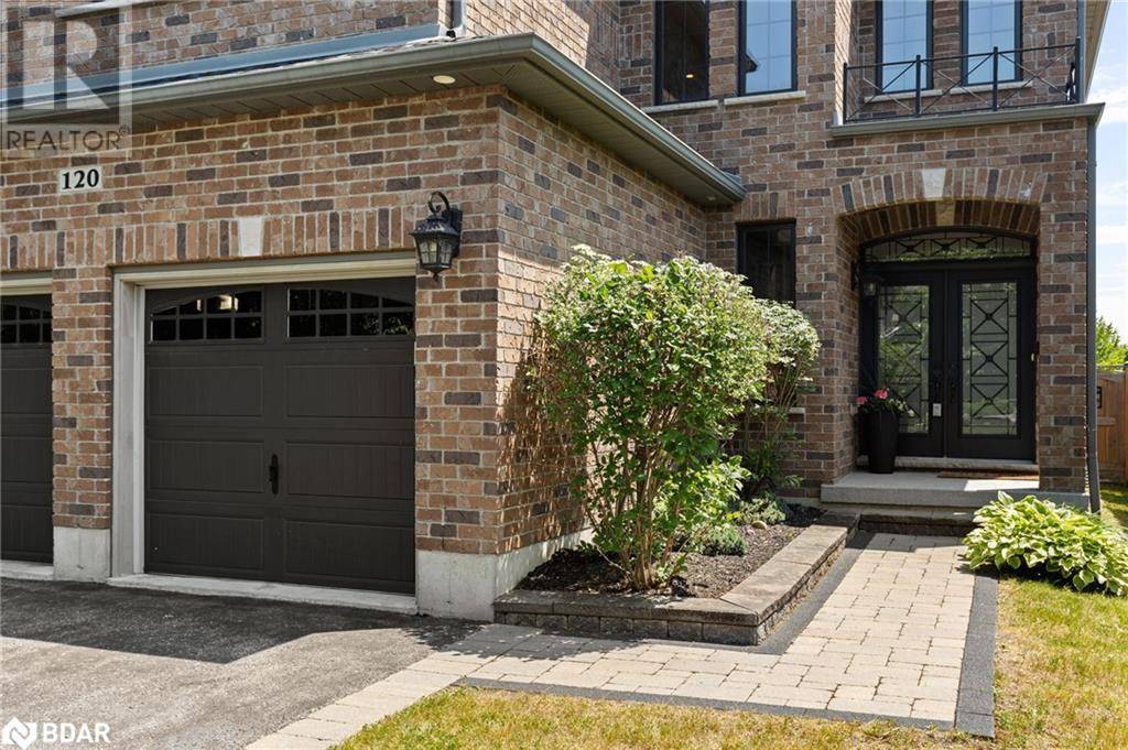 Barrie, ON L4N6E1,120 JEWEL HOUSE Lane