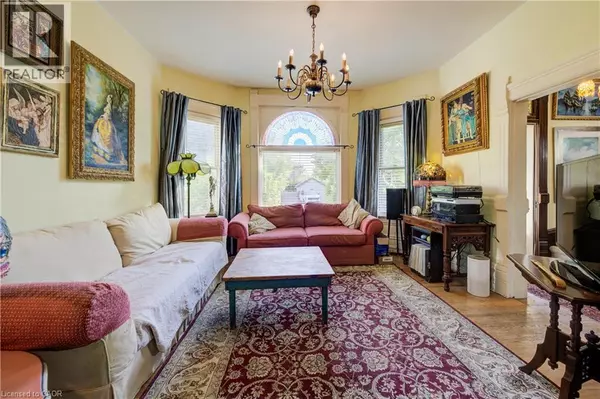 Milverton, ON N0K1M0,5 KING Street