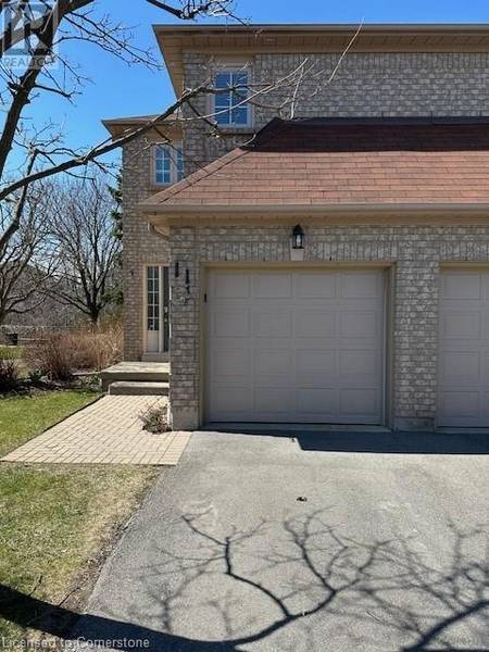 75 RYANS WAY #11, Hamilton, ON L8B1B4