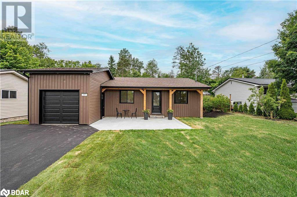 47 SANDSPRINGS Crescent, Angus, ON L0M1B0