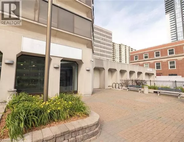 Kitchener, ON N2H3W4,30 DUKE ST West #110