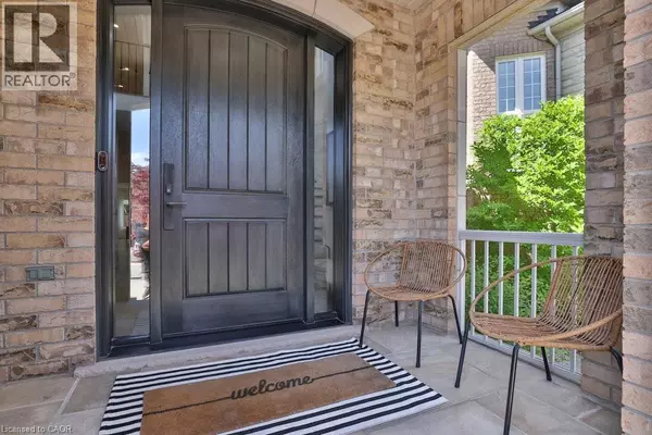 Oakville, ON L6M0K1,3424 SKIPTON Lane