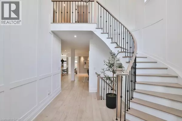 Oakville, ON L6M0K1,3424 SKIPTON Lane