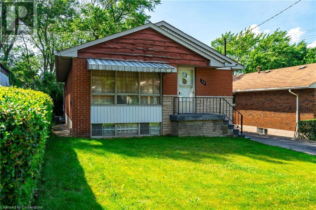 Hamilton, ON L8S2V1,218 BOWMAN Street