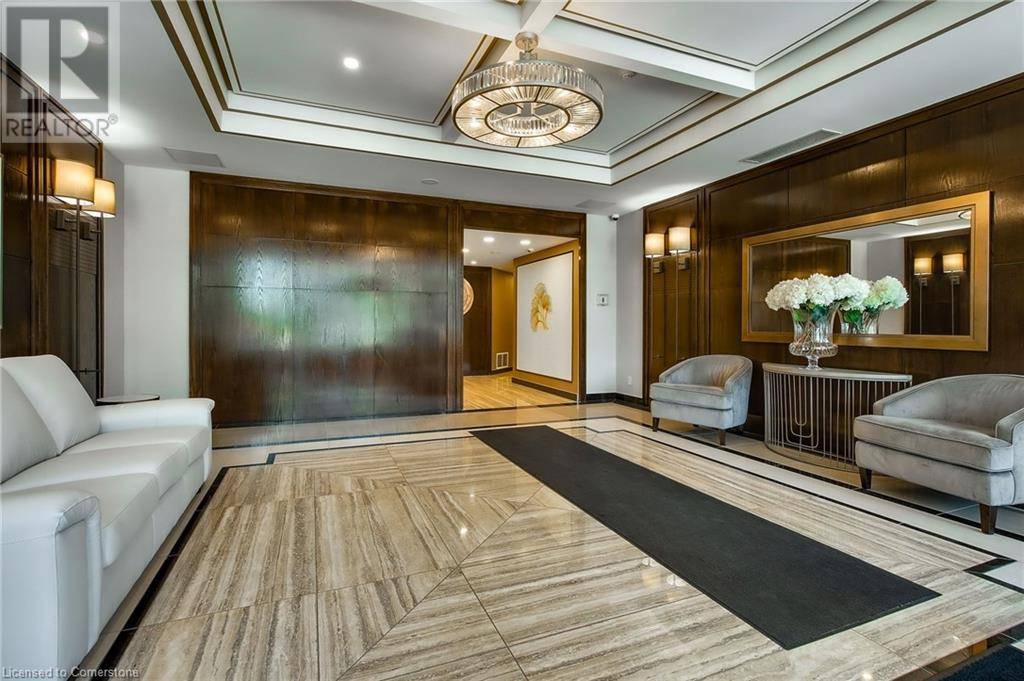Oakville, ON L6H0C7,2365 CENTRAL PARK DR #906