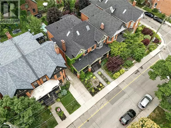 Hamilton, ON L8P2K3,137 MARKLAND Street