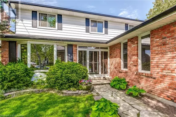 Burlington, ON L7N2V7,645 DYNES Road