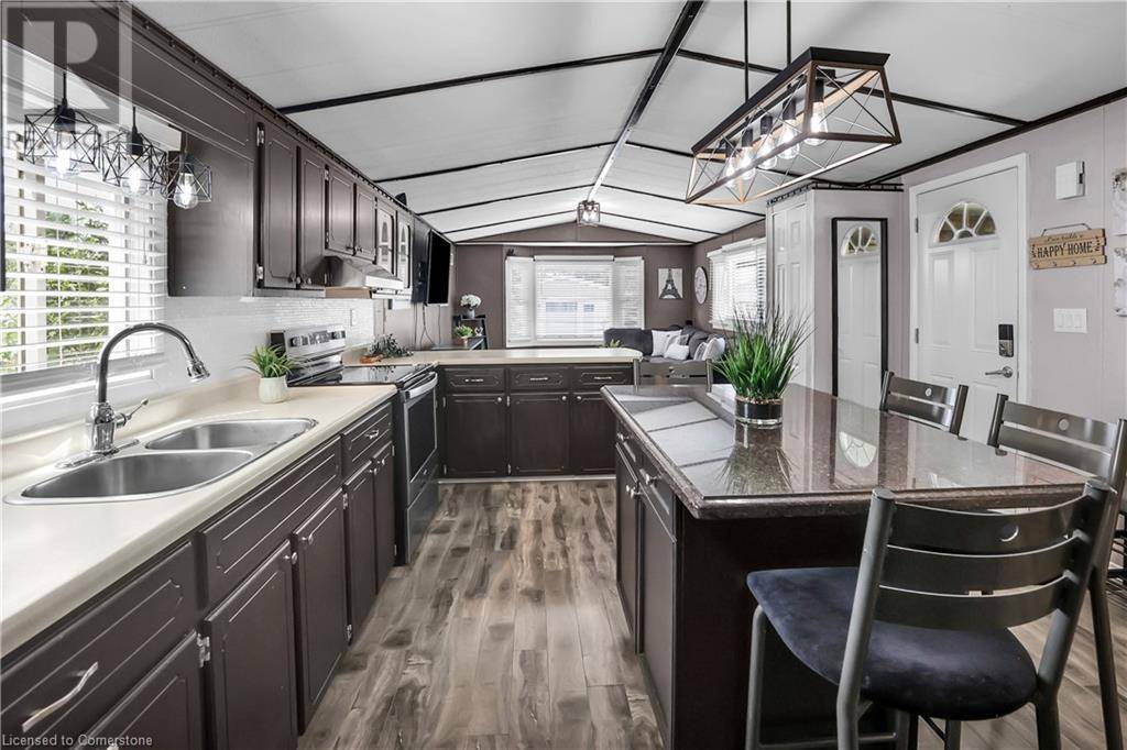Beamsville, ON L3J0W1,4578 JOANNA Lane