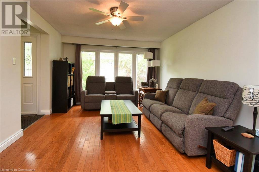 2682 SHERHILL Drive, Mississauga, ON L5J3Z3
