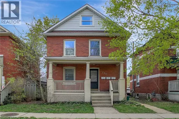 211 DOLPH Street N, Cambridge, ON N3H2A6