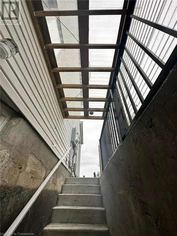 Kitchener, ON N2E3S4,48 WHITE SANDS (BASEMENT) CT #Basement